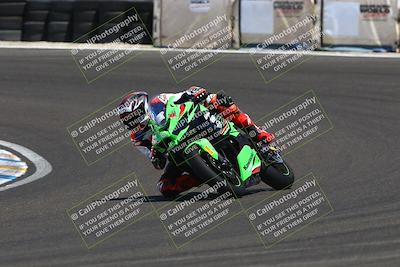 media/Jul-19-2025-TrackDaz (Sat) [[ff1509a44a]]/A Group/2pm (Turn 6)/